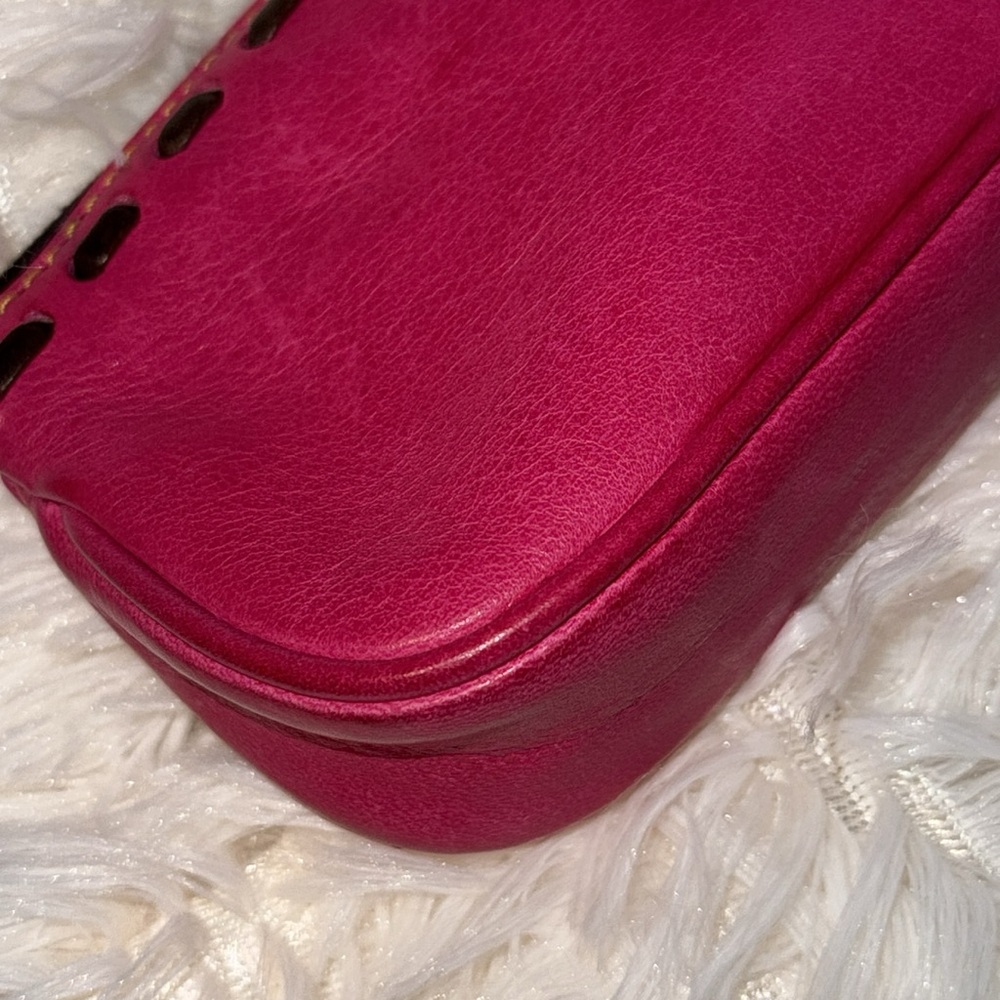 Dooney & Bourke Vintage HTF Florentine Cosmetic Case in fuchsia - Picture 12 of 16